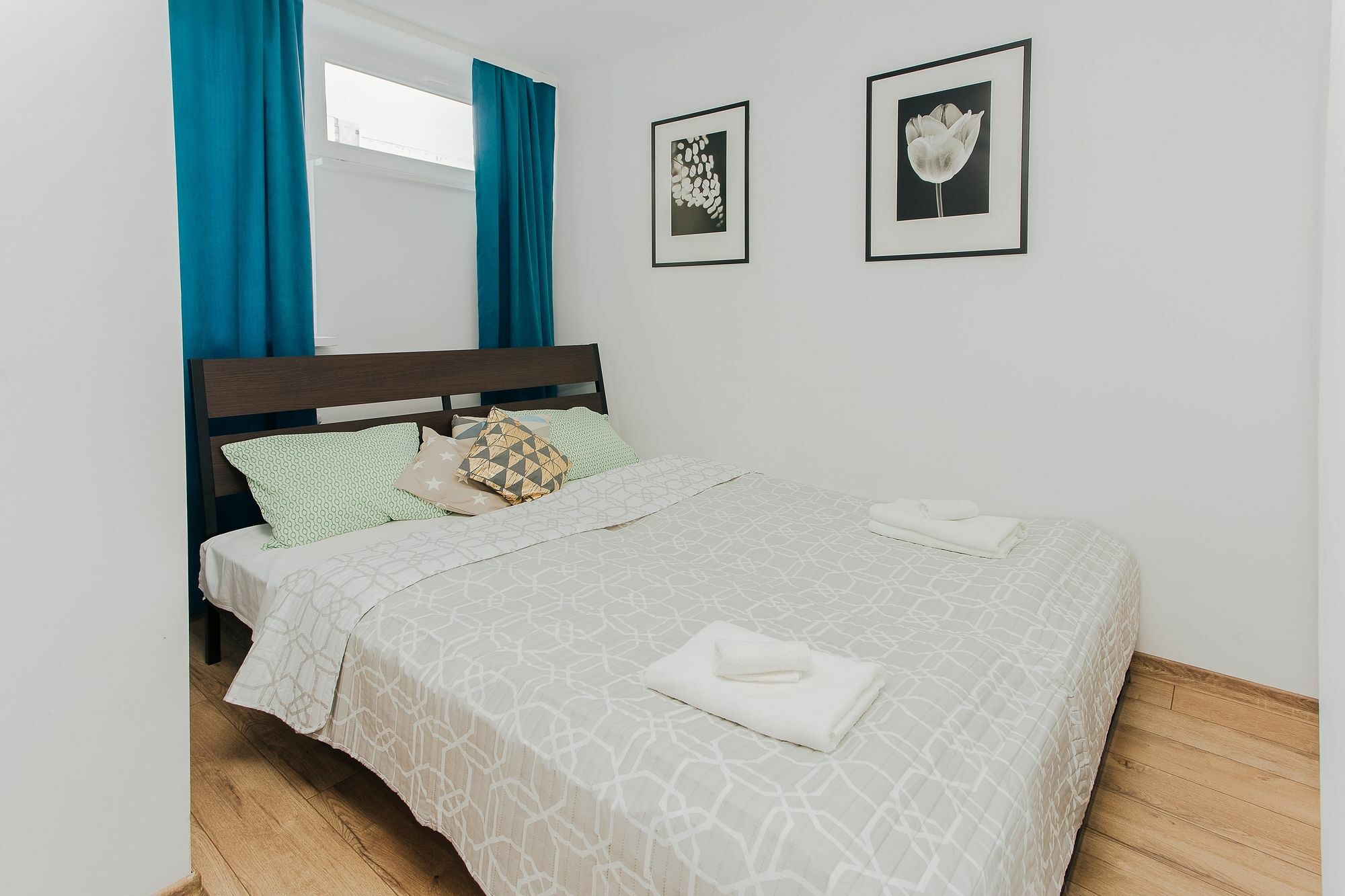Shortstaypoland Grzybowska Varsovie Extérieur photo